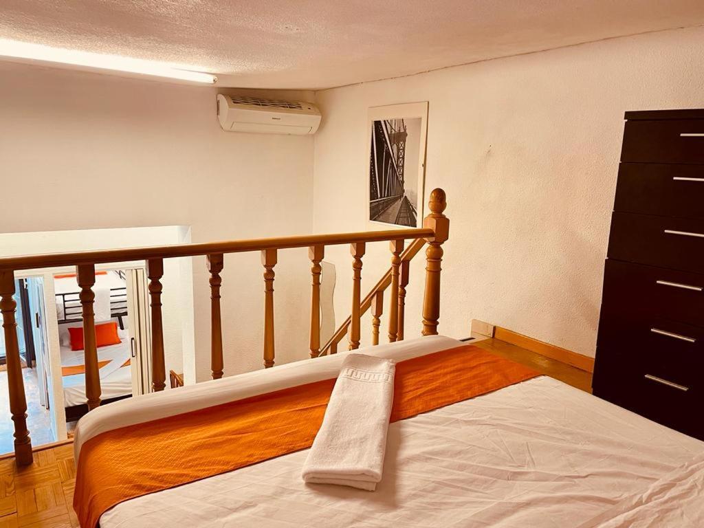 Apartments Plaza Callao Madrid Luaran gambar