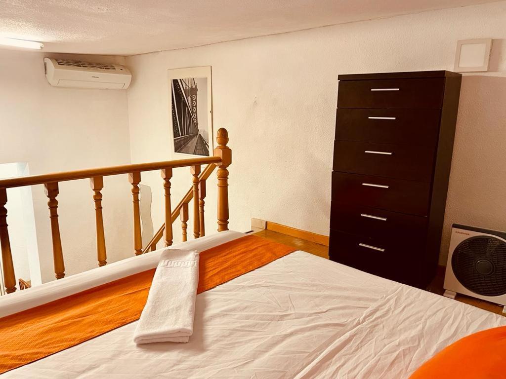 Apartments Plaza Callao Madrid Luaran gambar