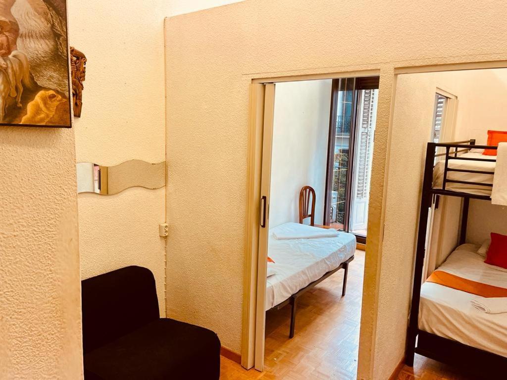 Apartments Plaza Callao Madrid Luaran gambar