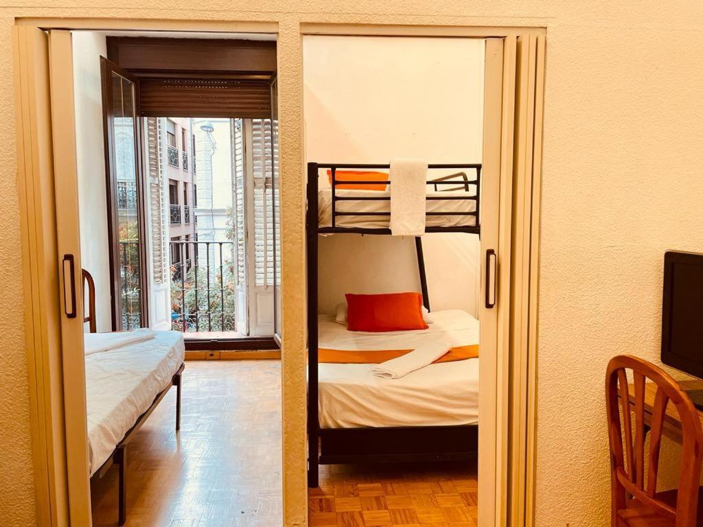 Apartments Plaza Callao Madrid Luaran gambar